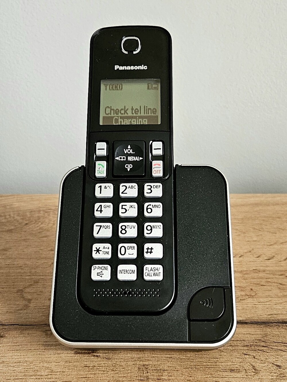 NWOT ​Panasonic KX-TGC380C Cordless Phone & Charging Base